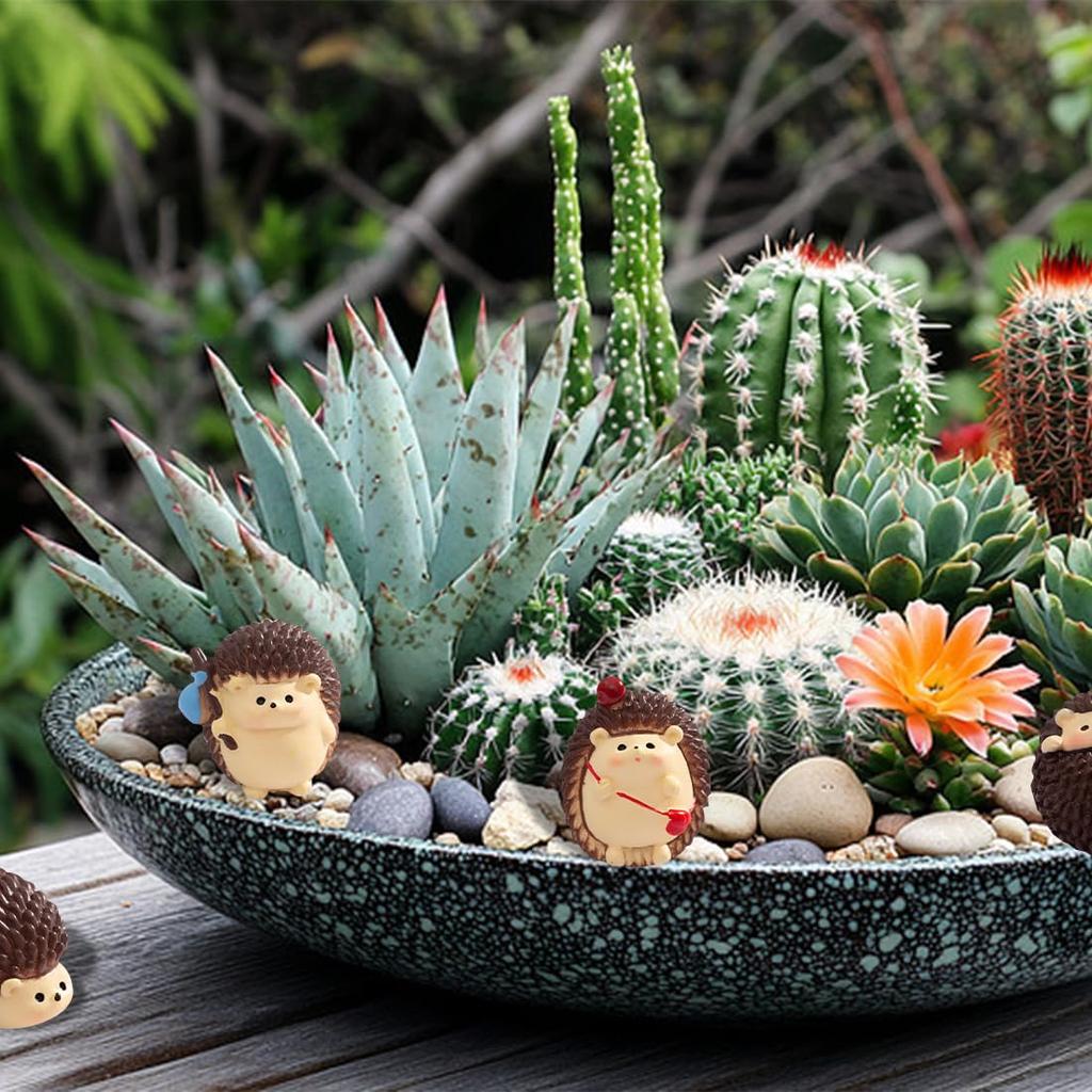 DeryArcle Hedgehog Set of Miniature Lawn Resin Fairy Garden House Entryway Cute Fairy Fairy Good Micro Borrowed Cute and Soothing Flower Moss Entryway