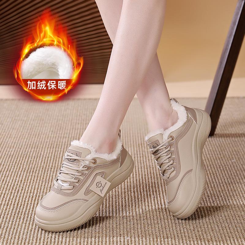

2025 winter new velvet little white shoes women s versatile lightweight casual sports running shoes women s cotton shoes YP-810-2 40