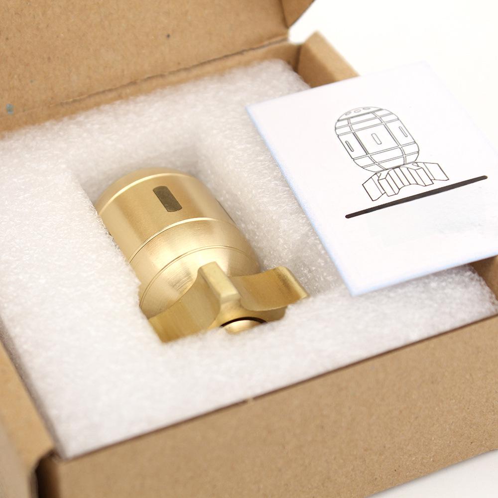 Mosiężna Bomba Torpedowa Dekompresyjna Wirujący Żyroskop - Ozdoba na Biurko