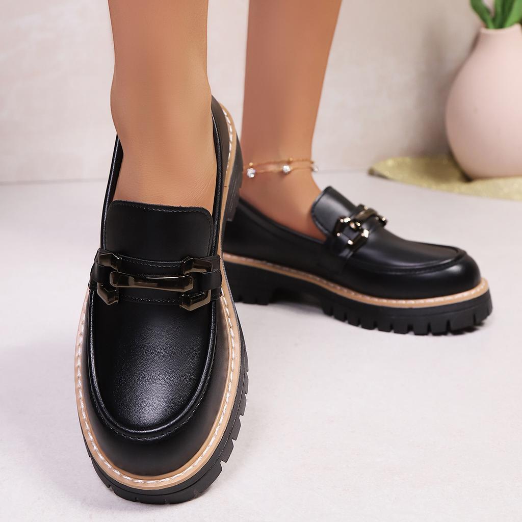 2025 new spring and autumn loafers large size casual polished British style women's shoes thick heel thick sole foreign trade retro