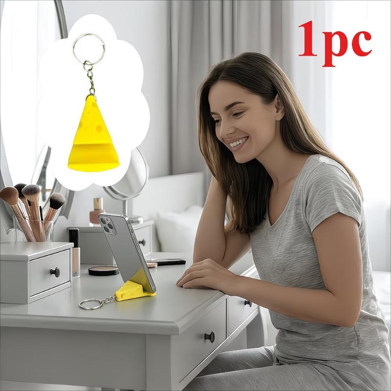 Cheese-Shaped Phone Stand With Keychain Desktop Ornament, Lightweight And Portable Phone Holder
