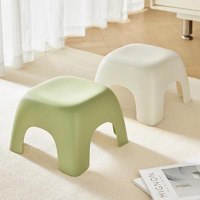 Taburet de Plastic Stackable, Antiderapant, Drăguț, pentru Copii – Design Îngroșat cu Patru Picioare pentru Casă, Baie sau Cameră de Copii