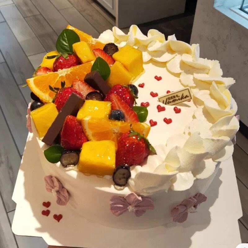 10-inch Fresh Fruit Birthday Cake
