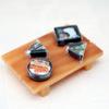 2 Pezzi Casa delle Bambole Sushi Bento Modello Casa delle Bambole Simulazione Cibo Miniatura Accessori Casa delle Bambole Giocattoli per il Gioco di Finzione per Bambini