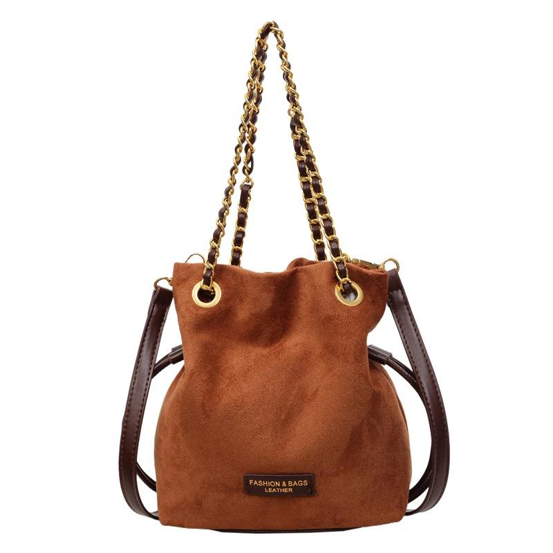 Niche Design Bucket Bag Women's 2025 New Retro Fashion Chain Single Shoulder Messenger Bag Hand Carry Underarm Bag Tide