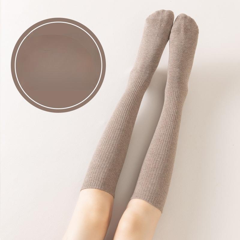 Women's Calf Socks Cotton Autumn and Winter Knee-high Socks Long Stockings Anti-odor and Sweat-absorbing JK Socks