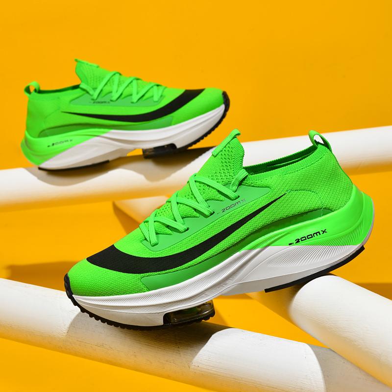 New  Men Running Shoes Breathable Outdoor Sports Shoes Lightweight Sneakers For Men Comfortable Athletic Training Footwear