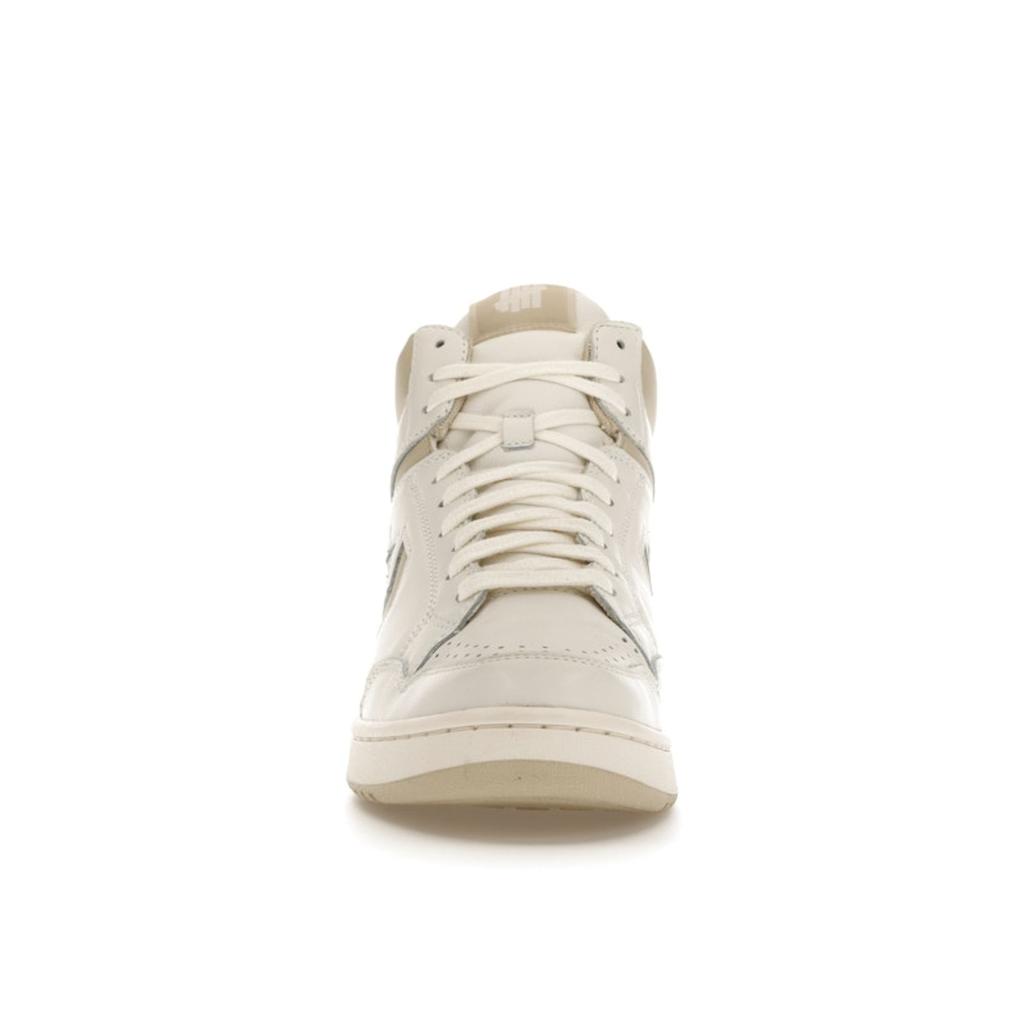 Undefeated x Converse Weapon High Castle Wall Unisex Sneakers Wit Vintage-Wit A02124C