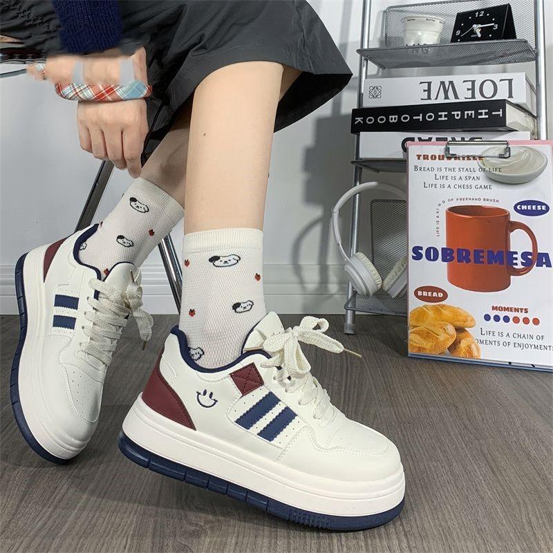 Frühling und Sommer neue Freizeit Campus vielseitige Plattform Studenten Sport niedlich verschleißfest Mode vielseitig Damenschuhe