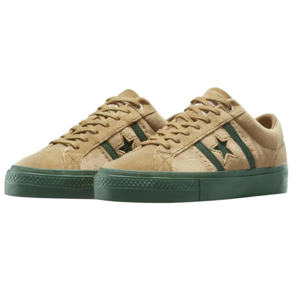 Unbesiegt x Converse One Star Academy Pro Braun Unisex Sneaker Tan Egret A12132C