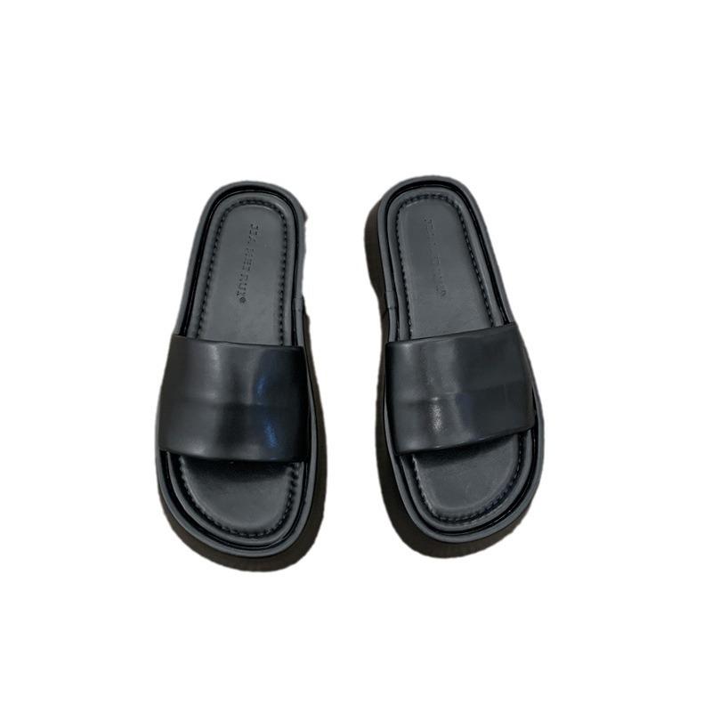 One-word with thick-soled cool slippers for women to wear in summer, Korean open-toe height-increasing vacation, thin and versatile beach shoes