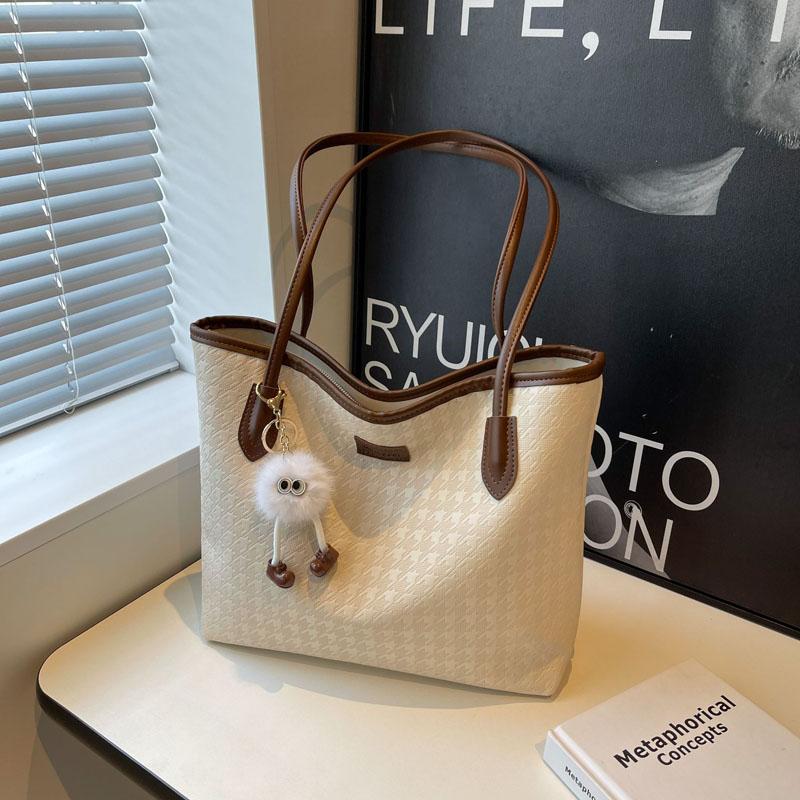 Tragetasche, retro und hochwertig, Tasche mit großem Fassungsvermögen, neue modische Pendler-Schultertasche, lässig und beliebt