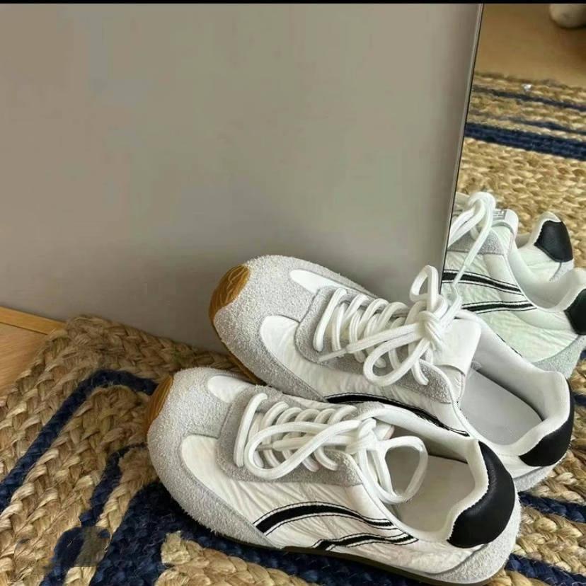 

Guyun Shu Красочные кроссовки для моральной подготовки женские ins2025 новый ретро-дизайн чувство соответствия цвета обувь Forrest Gump нишевая повседневная обувь 35