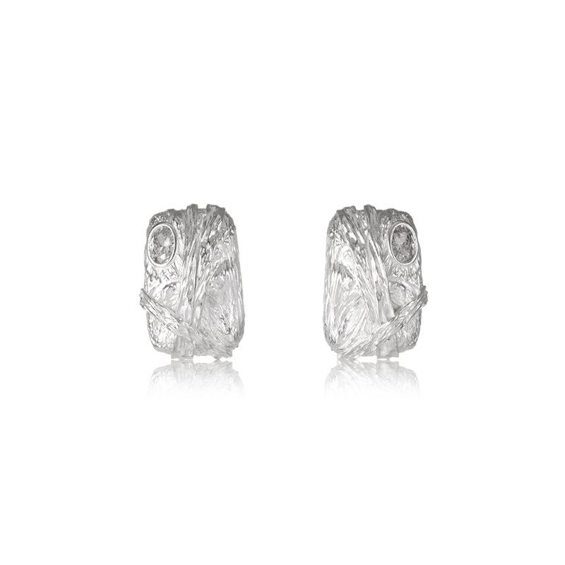 Light Luxury Minimalist Metal Three-dimensional Texture Zircon Stud Earrings Niche Retro High-end Sense Fashion Temperament Earrings Women