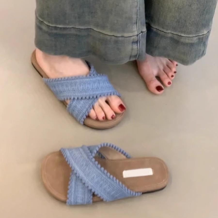 Soft leather version~ Flat bottom cross with cool slippers for women to wear seaside vacation leisure beach with skirt one-word slippers