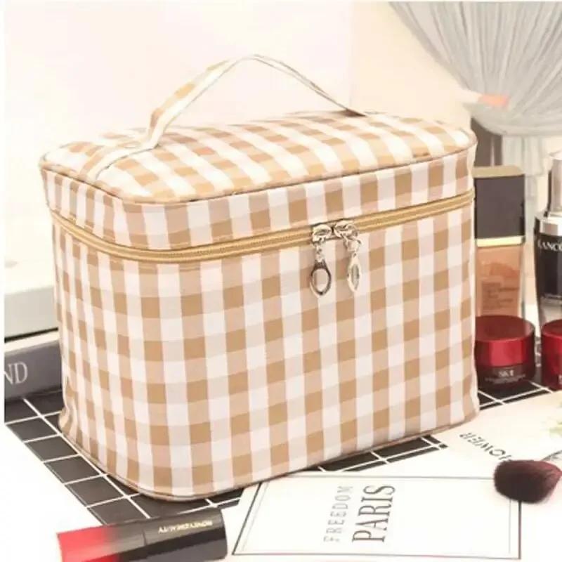 Waterproof Portable Women Makeup Bag High Capacity Toiletries Organizer Storage Cosmetic Cases Zipper Wash Beauty Pouch Travel