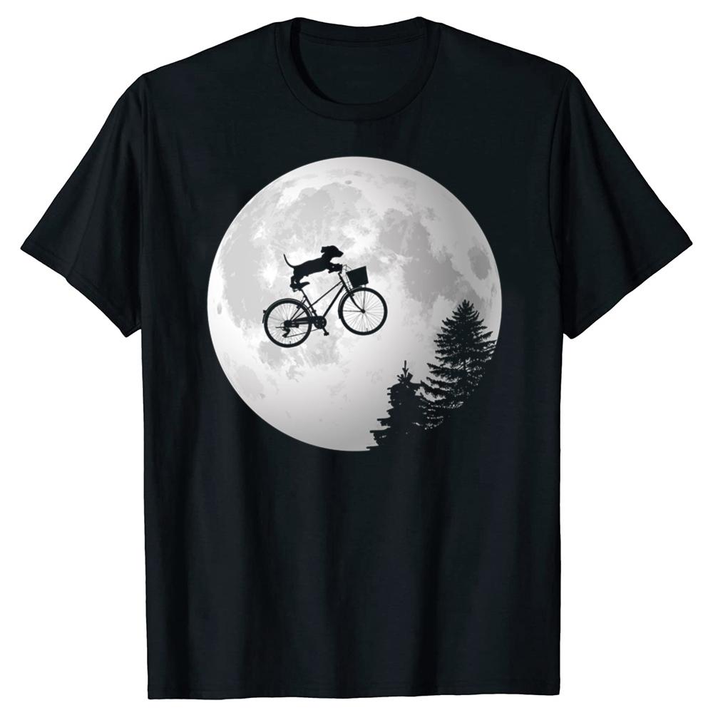 

Funny Dachshund Dog Biking Past The Moon Graphic T-shirts Men Women s Fashion Casual Tshirt 100% Cotton Loose Oversized T Shi... S разноцветный