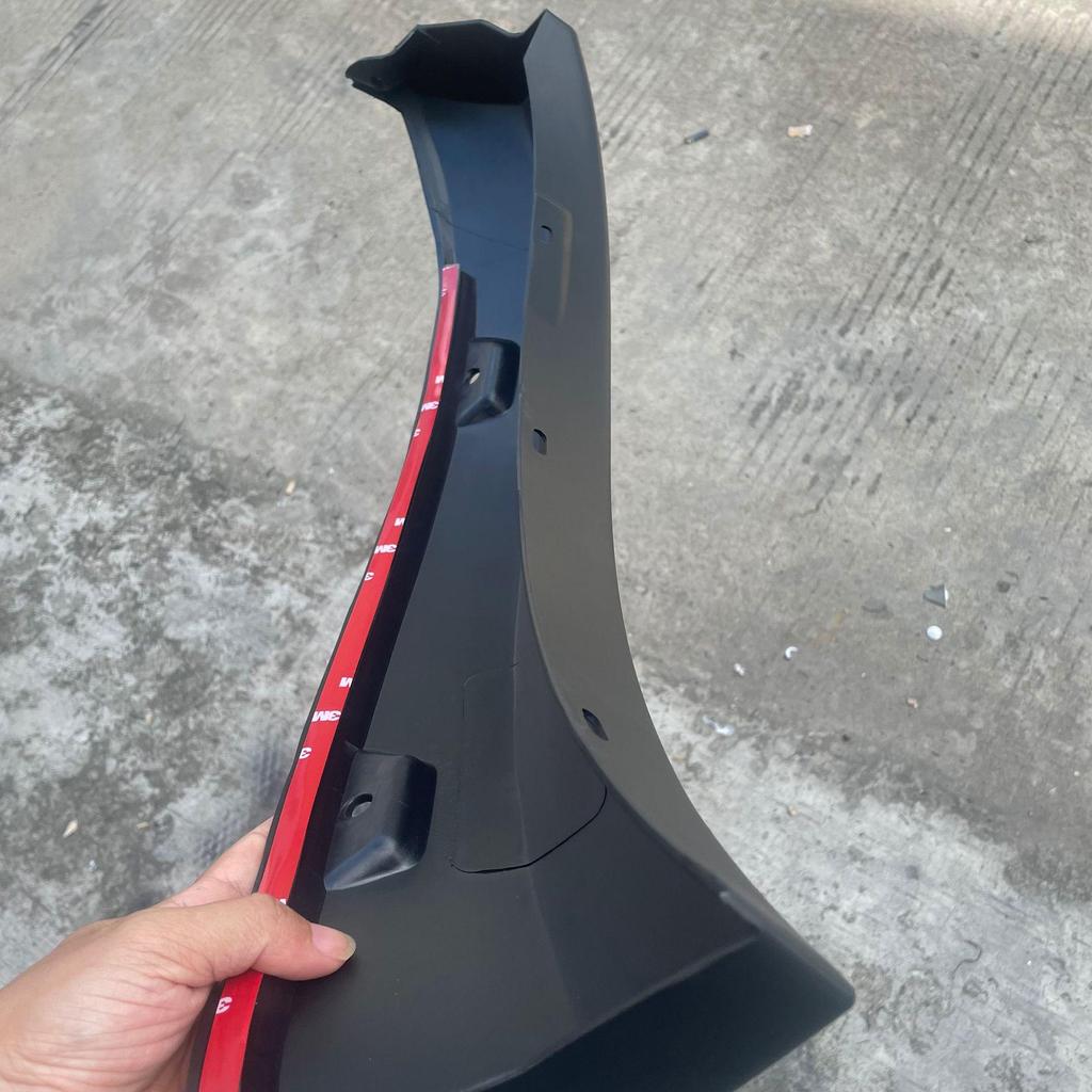 2015-2020 Nissan Navara NP300 Wheel Arch with Rivets for Pickup