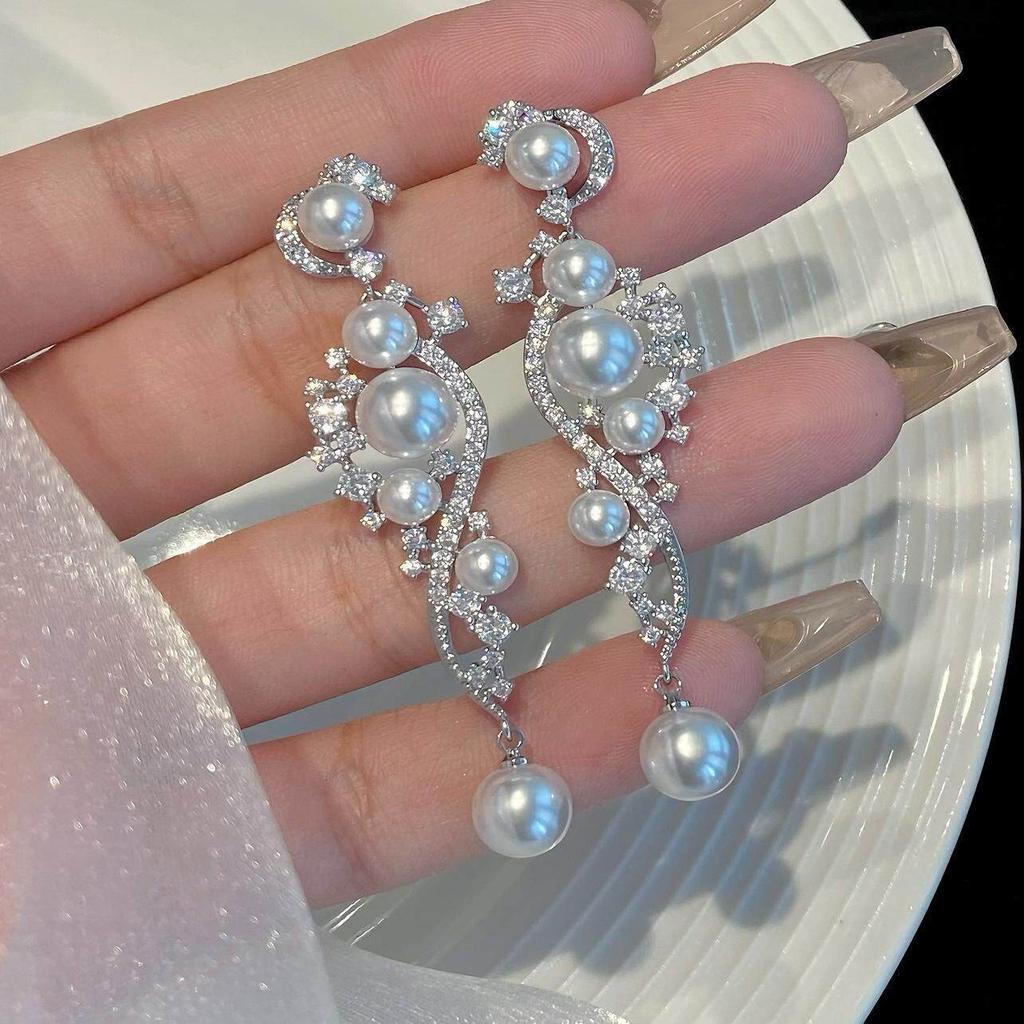 Shiny Rhinestone Inlaid Stud Earrings for Women Trendy Elegant Imitation Pearl Tassel Earring Romantic Party Jewelry Accessories