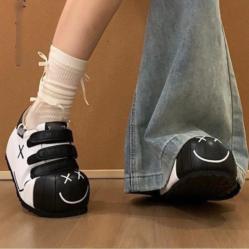 Dámské nové podzimní univerzální sportovní boty na platformě s malým zvýšením, boty na chleba, ležérní na suchý zip