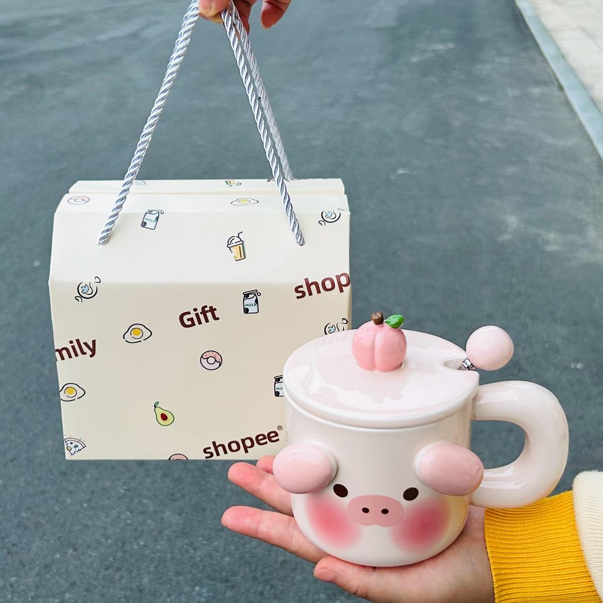 

Christmas Gift for Girls Christmas Cup Small Gift for Best Friend Girlfriend Practical Water Cup Creative Gift Box Mug 480ml