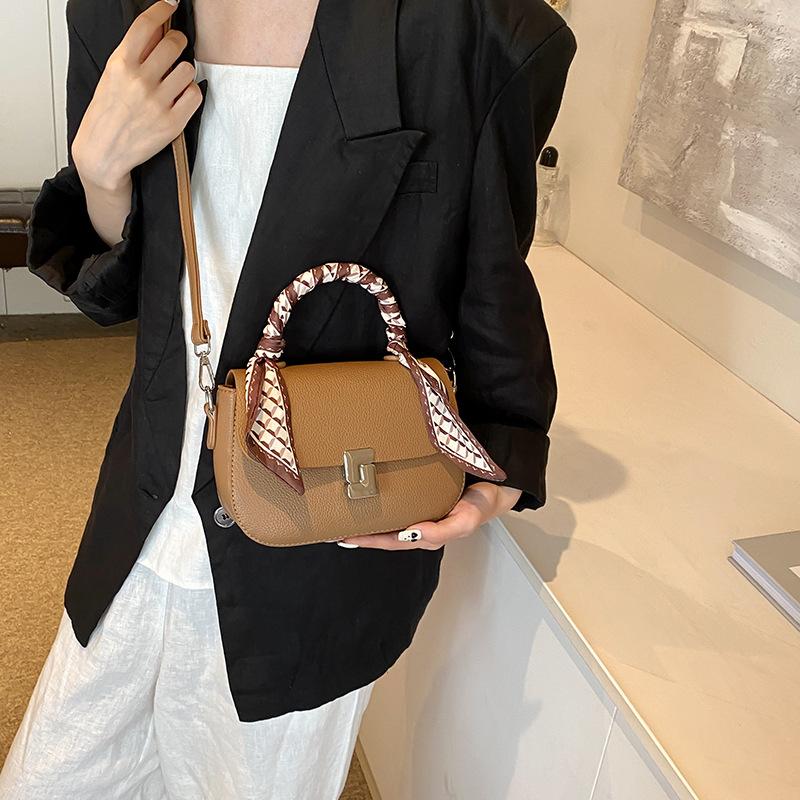 New stylish and simple silk scarf lock flip bag portable shoulder oblique span versatile women's bag