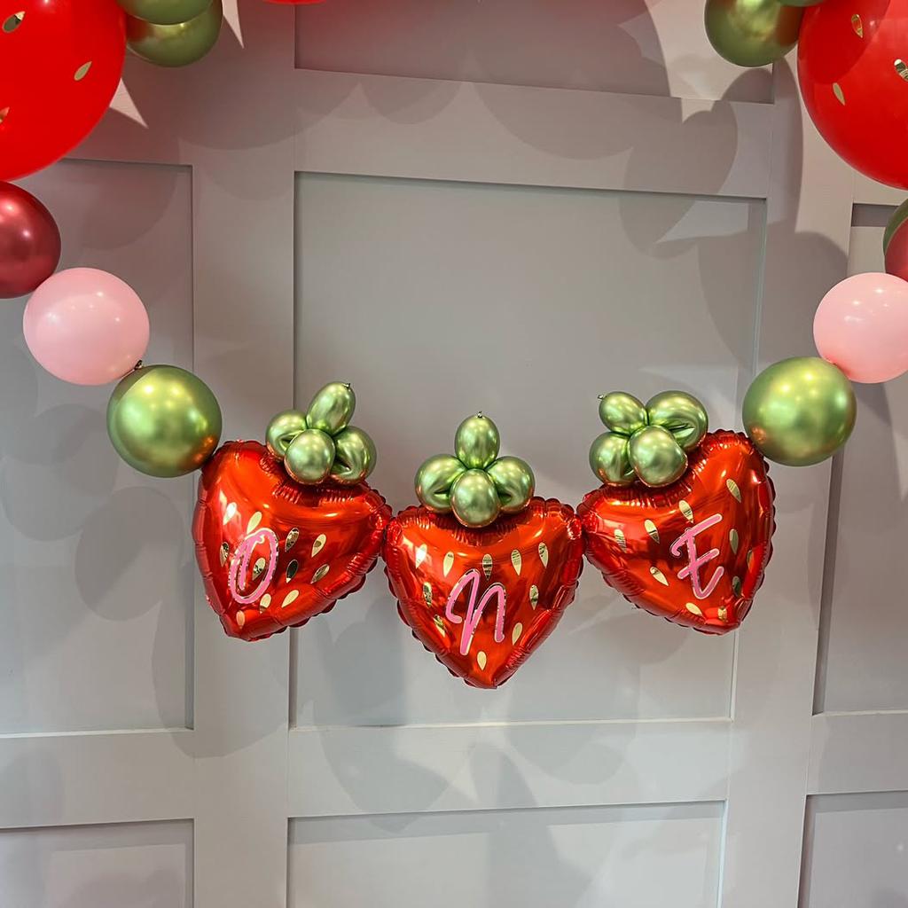 Pink Digital Strawberry Balloon Set 32 Inch Digital Balloon Strawberry Aluminum Film Balloon Birthday and Anniversary Decoration