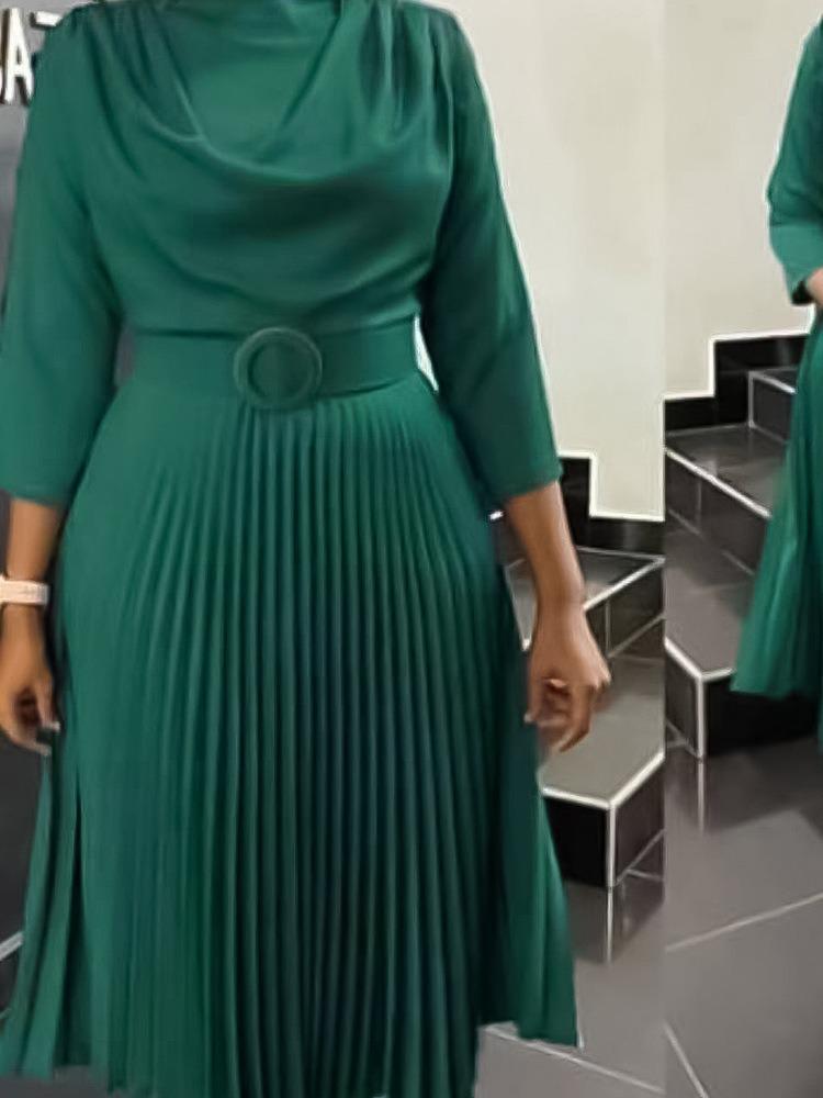 Damen Übergröße Einfarbiges Plissee-Kleid - Europäische & Amerikanische Herbst 2023 Kollektion