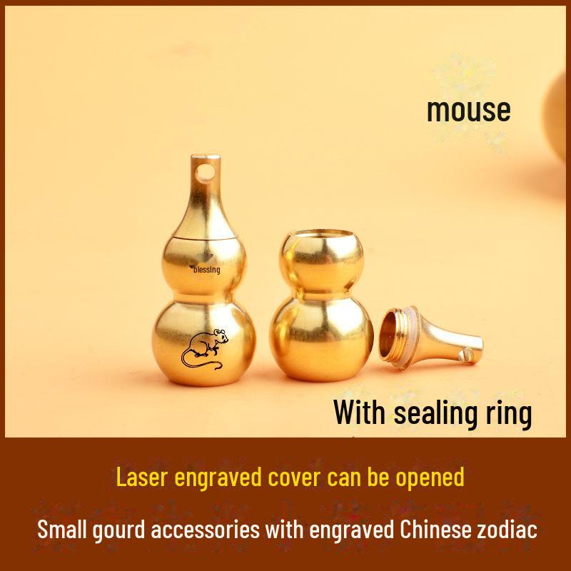 Schlüsselanhänger aus Messing mit Sternzeichen-Kürbis, acht Trigrammen und Segensgravur