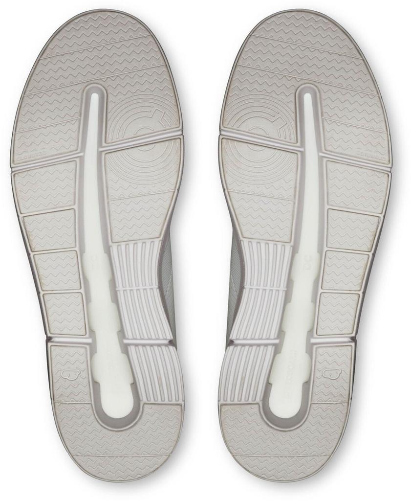 On The Roger Spin Sneakers White Black