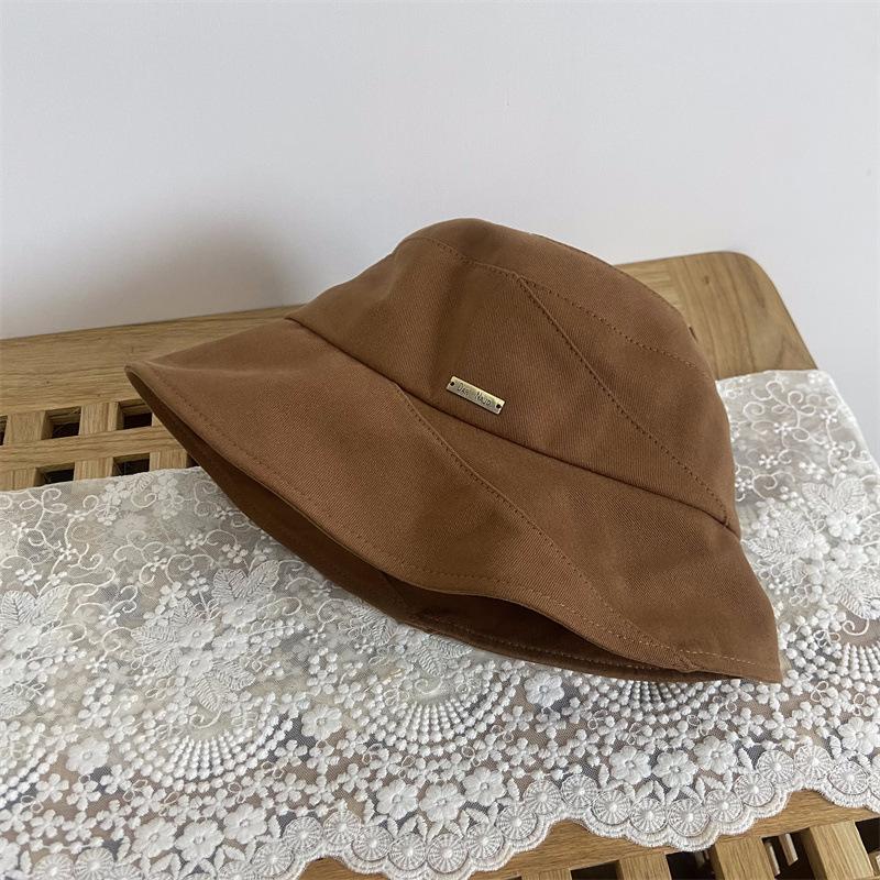 Outdoor Simple Bucket Hat Women Autumn and Winter Retro Face Small Bucket Hat Versatile Big Head Circumference Hat