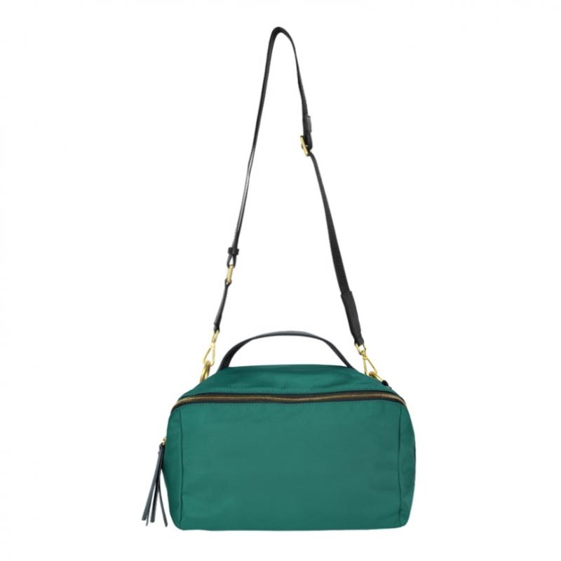  Benetton  Trendy Green Shoulder Bag Bcbga7361 Gn