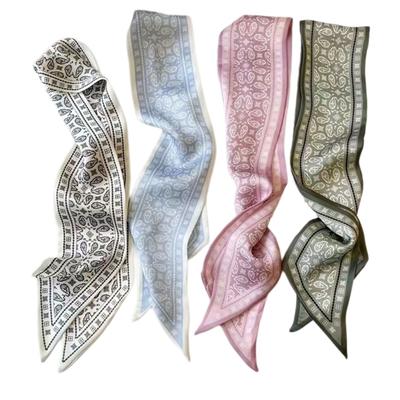 Accessori – Sciarpe e foulard