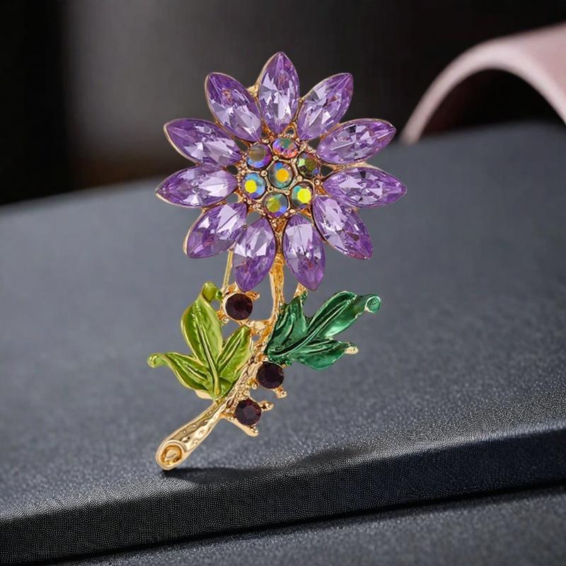 

Purple Sunflower Temperament, Luxury, Exquisite and Elegant Sunflower Female Accessories Brooch 3*5CM