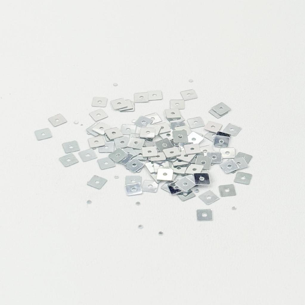 Square Sequins with Hole: PET Quadrilateral Sequins, DIY Bead Jewelry & Stage Costume Accessories