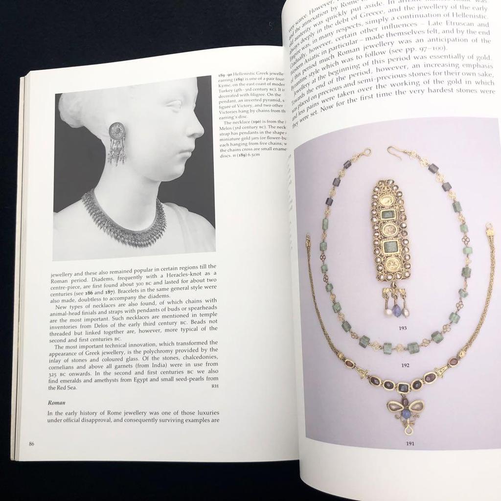 [USED] 7000 Years of Jewelry History Photo Collection "Jewellery