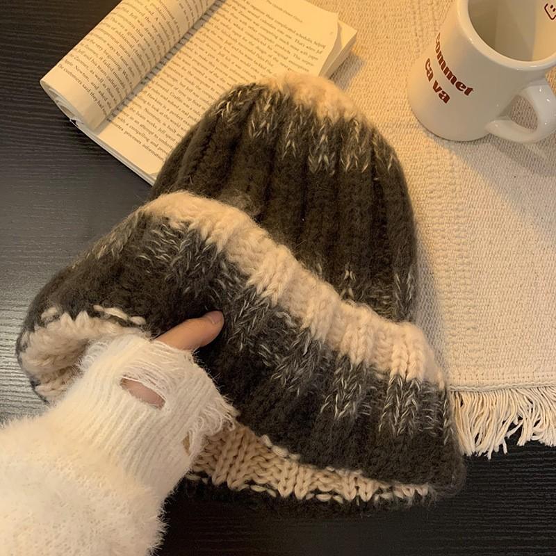 Gradual Change Wool Hat Women'S Autumn And Winter Japanese Retro Big Head Circumference Loose Knitted Hat Versatile Ear Protector Stack Hat
