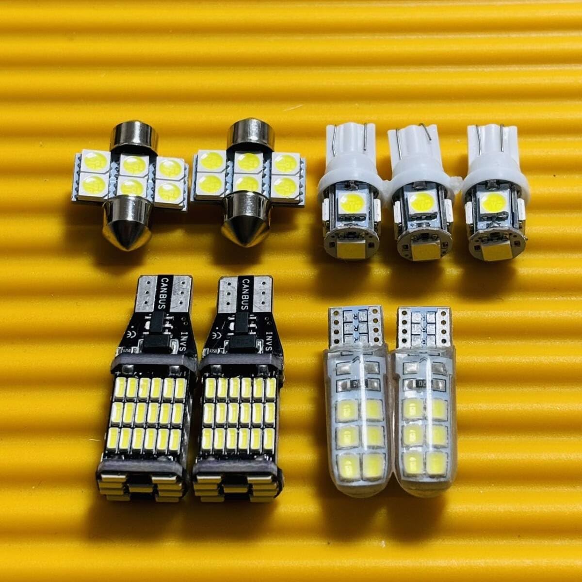 

Honda Vamos Hobio T10 LED Room Lamp, Back Lamp, License Plate Light, Set of білий