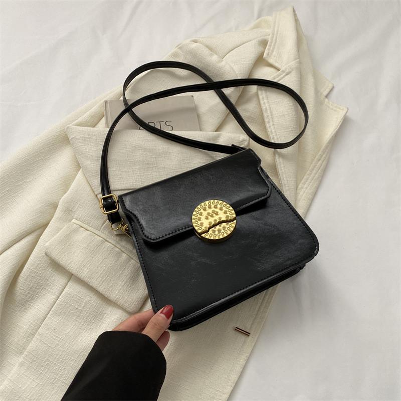 

Trendy Winter Fashionable Crossbody Bag For Women In Chic Color Options StyleA