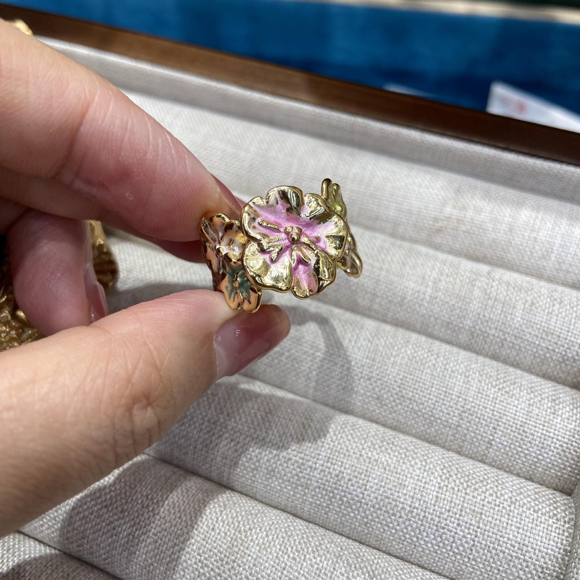 

Картина маслом сращивание цветочное кольцо