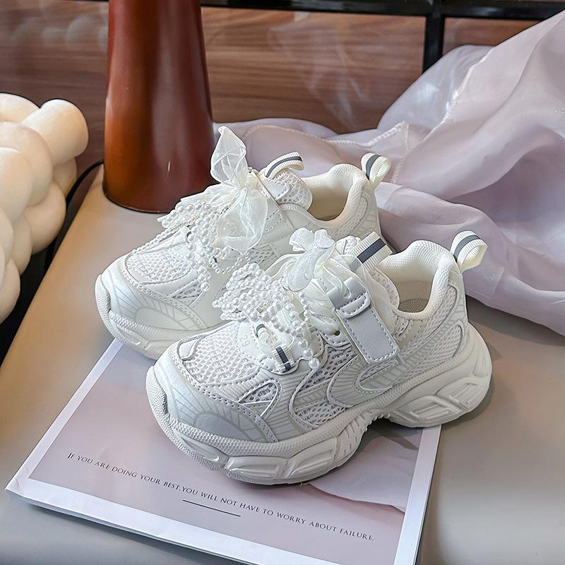 Dívčí tenisky princeznovský styl síťovina krajka mašle dětské běžecké boty prodyšné 2025 nové dětské sportovní boty silná měkká podrážka ležérní