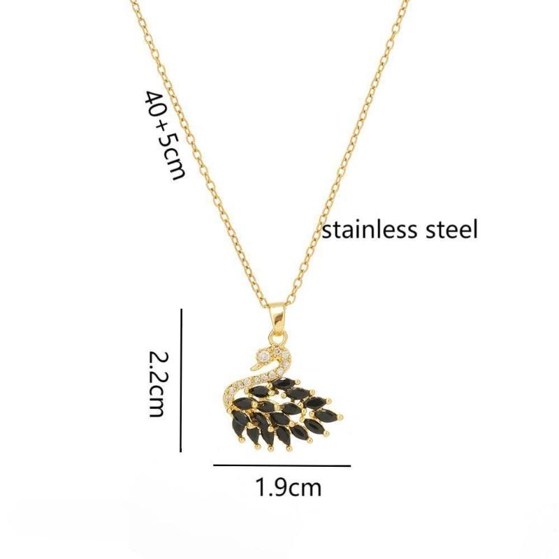 Collar de cadena para clavícula de acero de titanio con colgante de cisne incrustado de circonita para mujer, cadena niche y versátil de acero de titanio