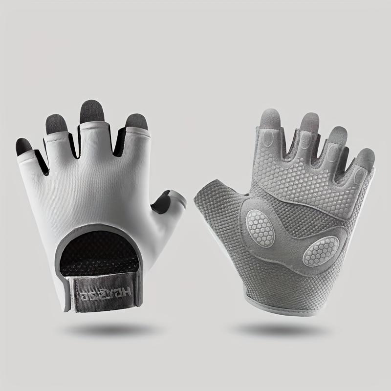Pair of Sports Gloves with Anti-slip Sponge and Fashionable Fitness, Breathable Training Gloves