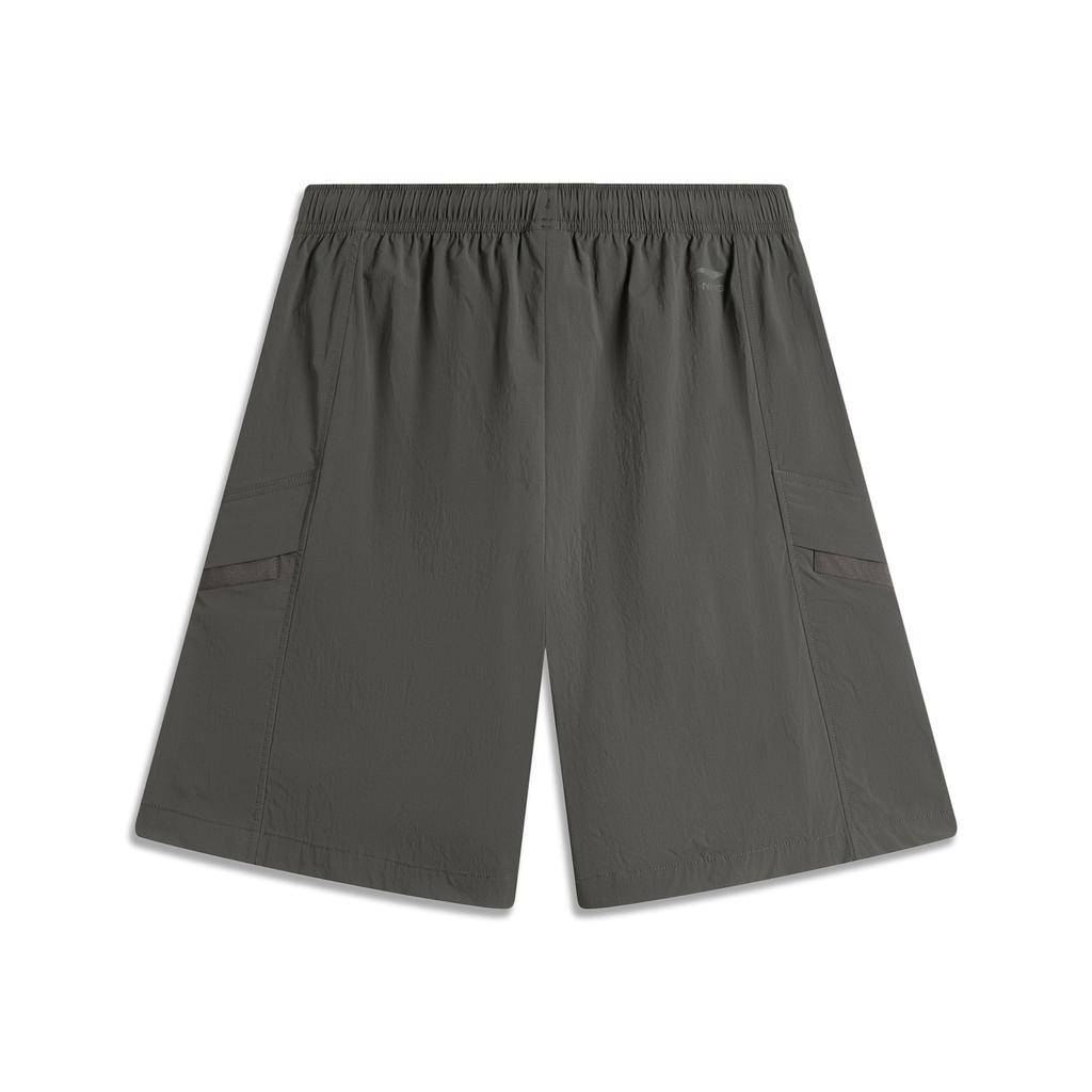 Li Ning Sports Lifestyle Series Solid Color Mid Waist Breathable Versatile Straight Leg Cargo Shorts Men Shorts Graphite-Grey AKSV409-2