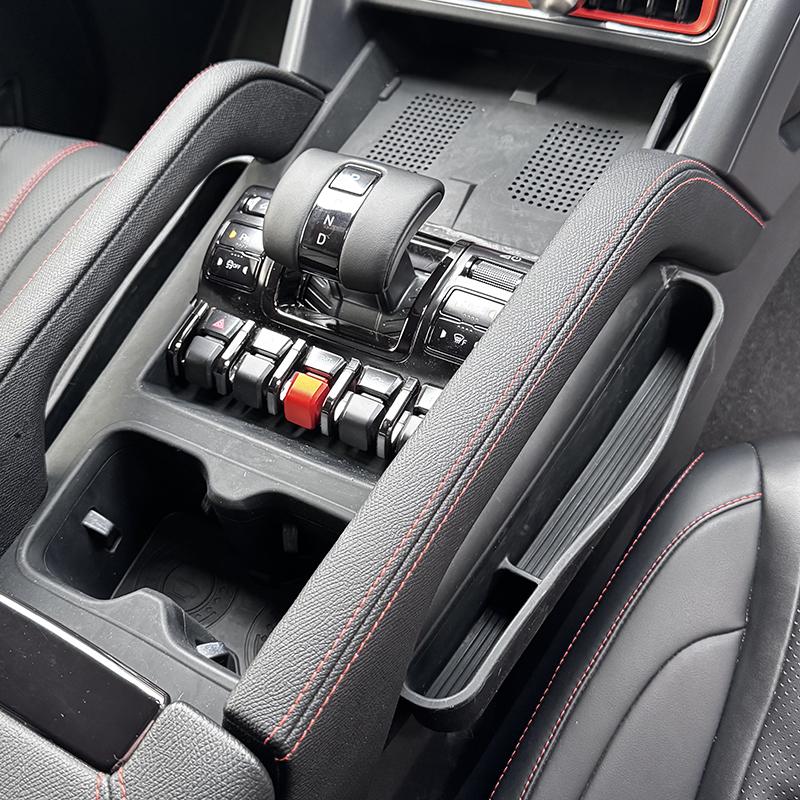 For BYD Shark 6 Multifunctional Protective Cover Central Console Storage Wireless Charging Pad Silicone Cup Holder Accessories