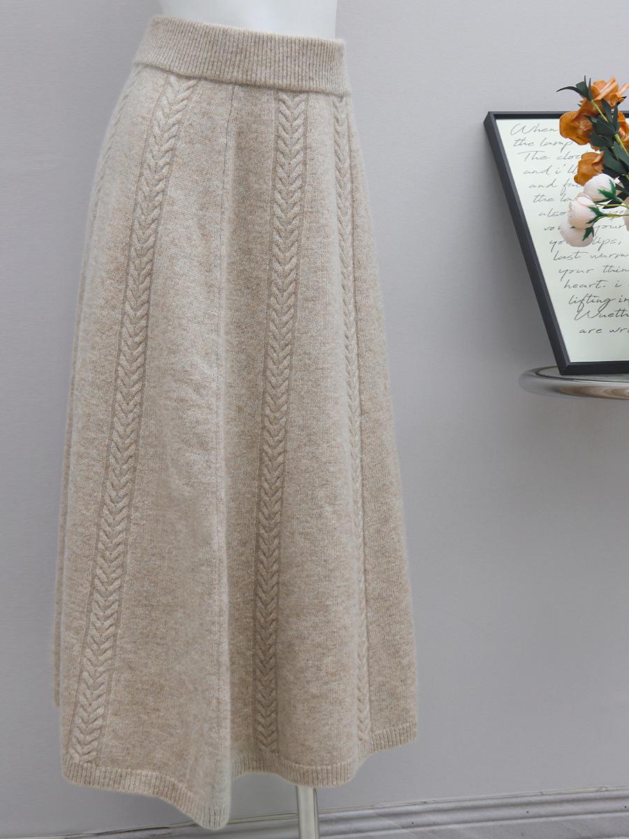 Big Sister s Wool Cable Knit Skirt - Women s Elegant Mid-Length Autumn/Winter Skirt One Size