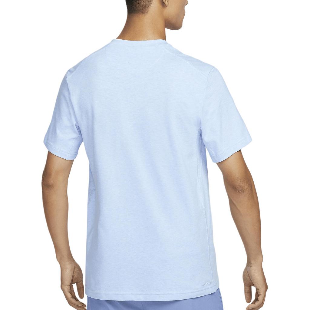 Nike T Shirts Men's Light Blue Crew Neck Moderate Straight Fit FV9771-463
