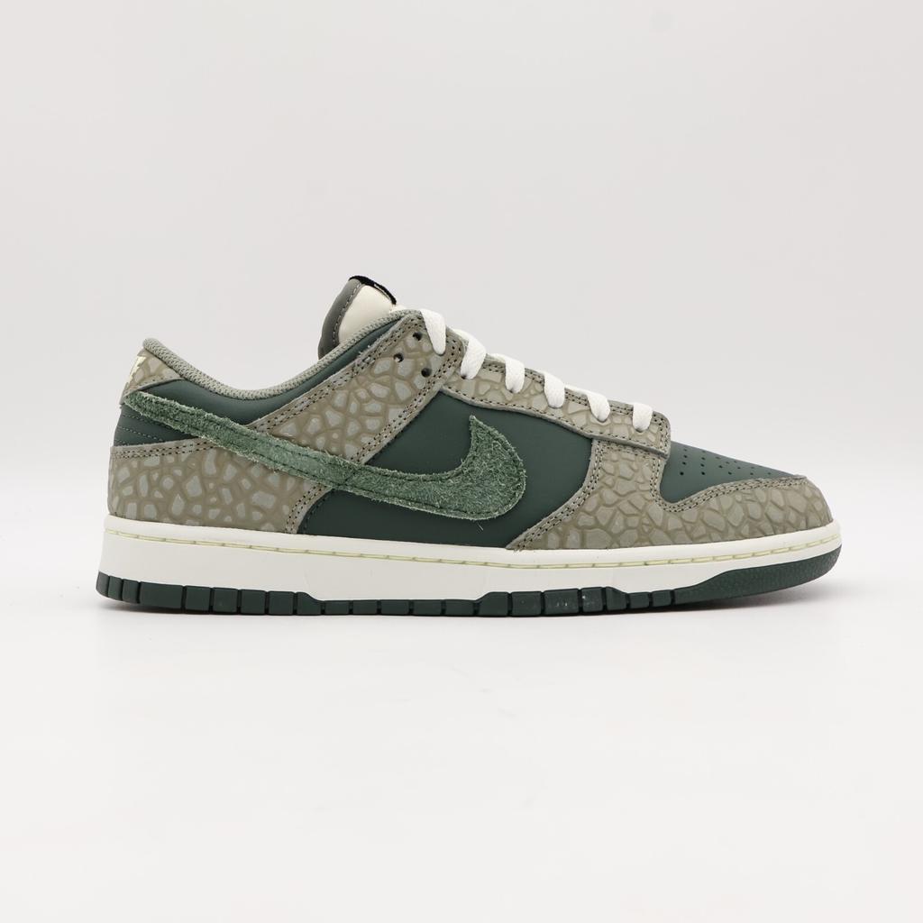 HF4878-053 Nike Dunk Low Retro PRM Vintage Green und Dark Stucco (Herren)