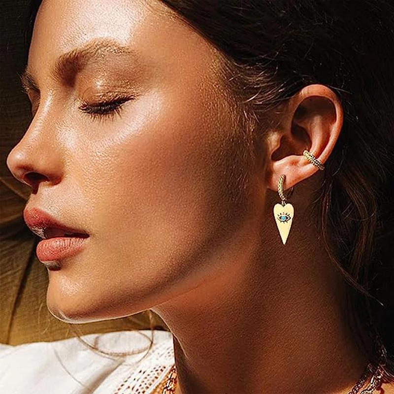Boucles d'oreilles pendantes en forme de cœur pour femme à la mode avec zircone brillante, bijoux de style punk moderne, accessoires de conception d'yeux à la mode pour femmes