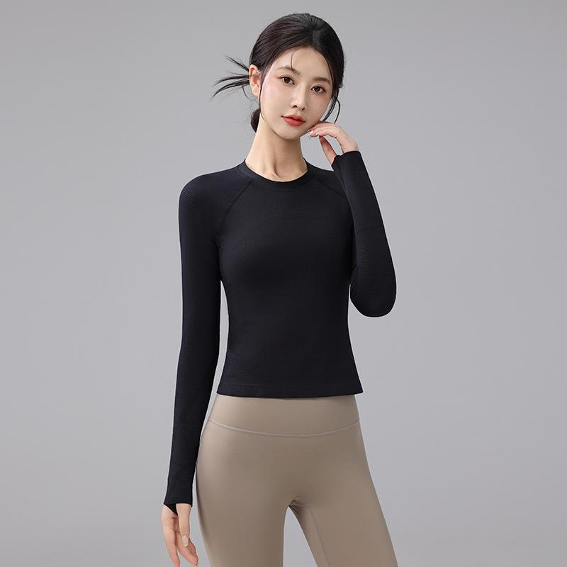 Women's Quick-Dry Long Sleeve Round Neck Training Top for Yoga and Running